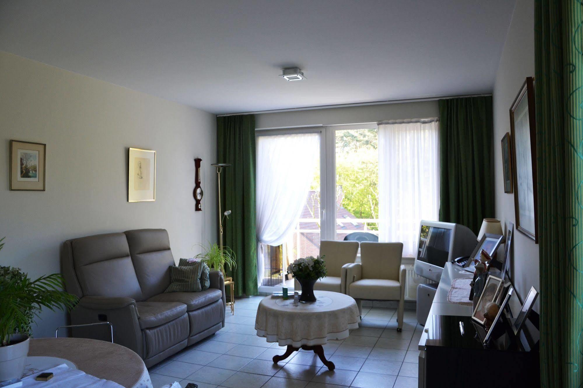 Lindehof Serviced Flats Zoersel Esterno foto