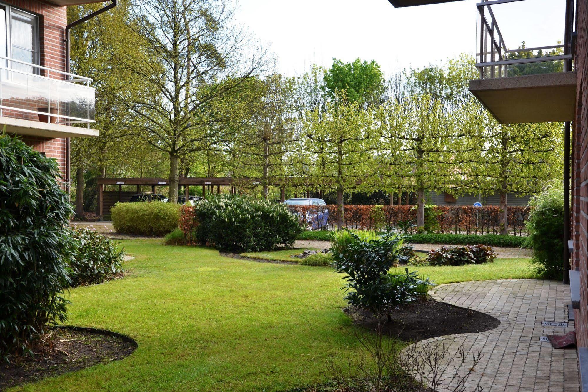 Lindehof Serviced Flats Zoersel Esterno foto